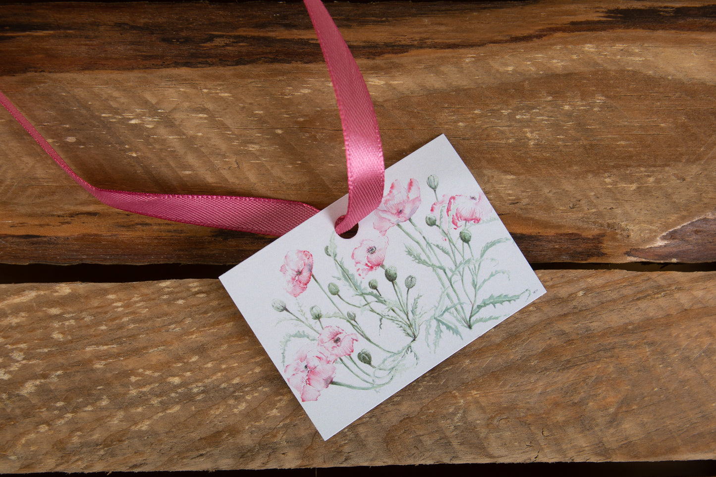 Two Sheets Poppy & Roses Gift Wrapping Paper with Two Gift Tags